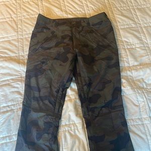 INI Cooperative snow pants